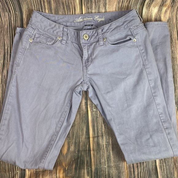 American Eagle Outfitters lavender Jeans - Picture 3 of 9